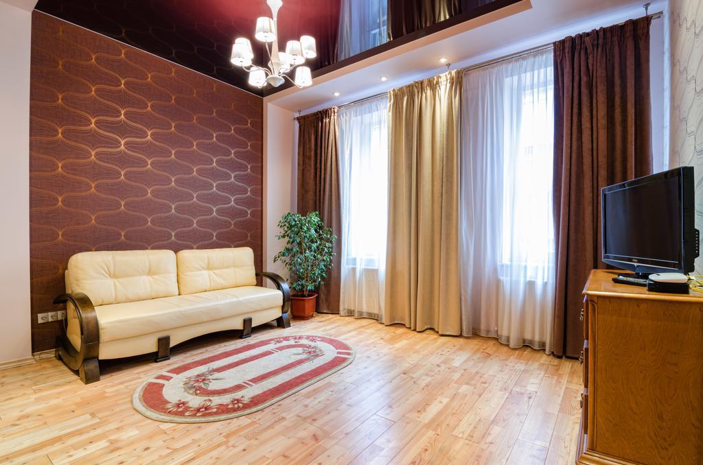 Leogrand Apartments On Doroshenka 34 Lviv Luaran gambar